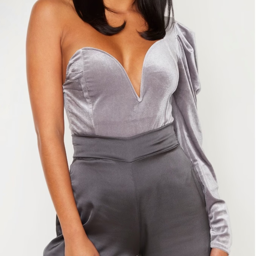 Grey velvet bodysuit - Picture 1 of 3